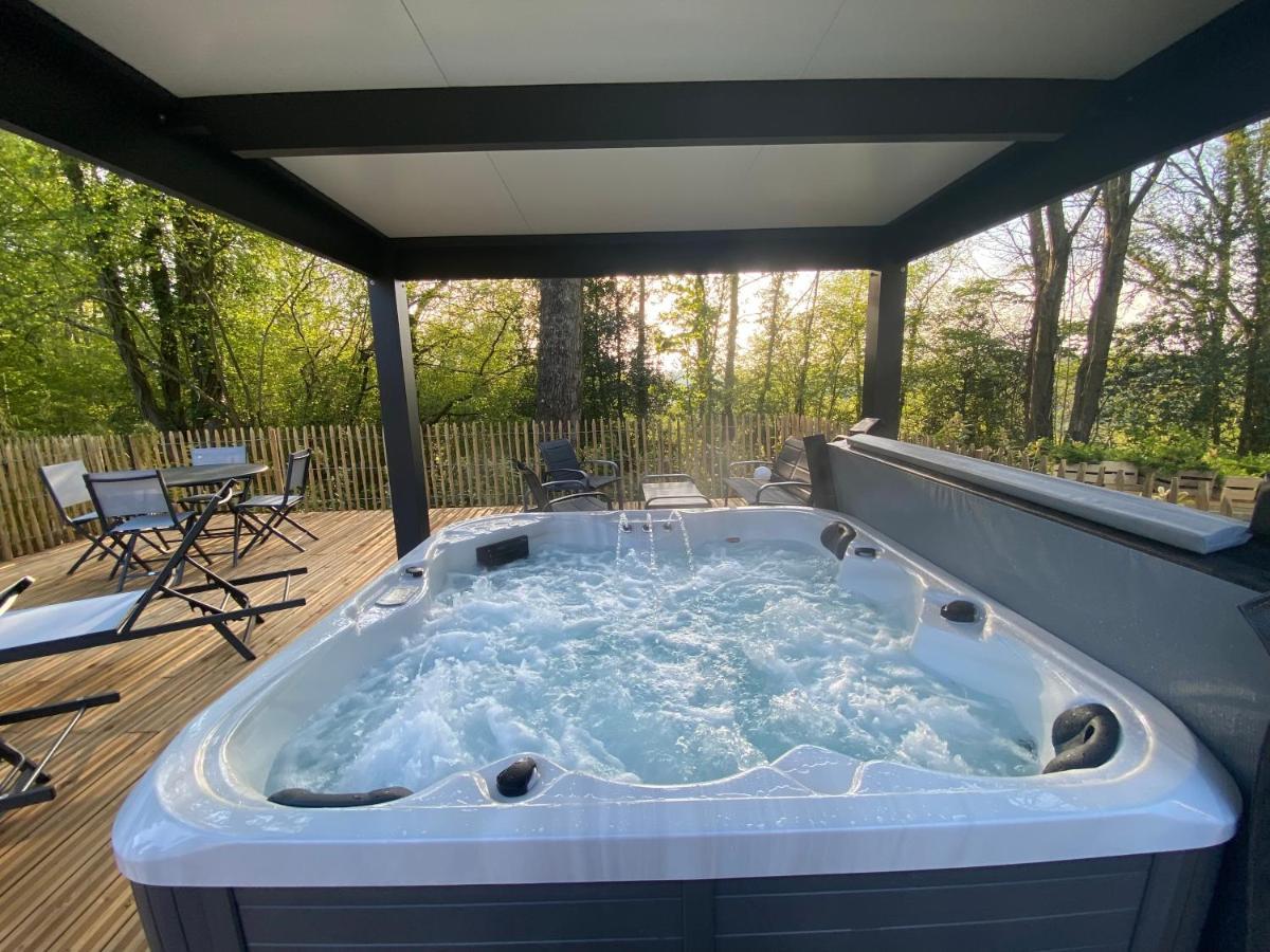 Ferienwohnung Domaine Du Gros Chene - Terrasses Avec Jacuzzis Privatifs Ablon Exterior foto