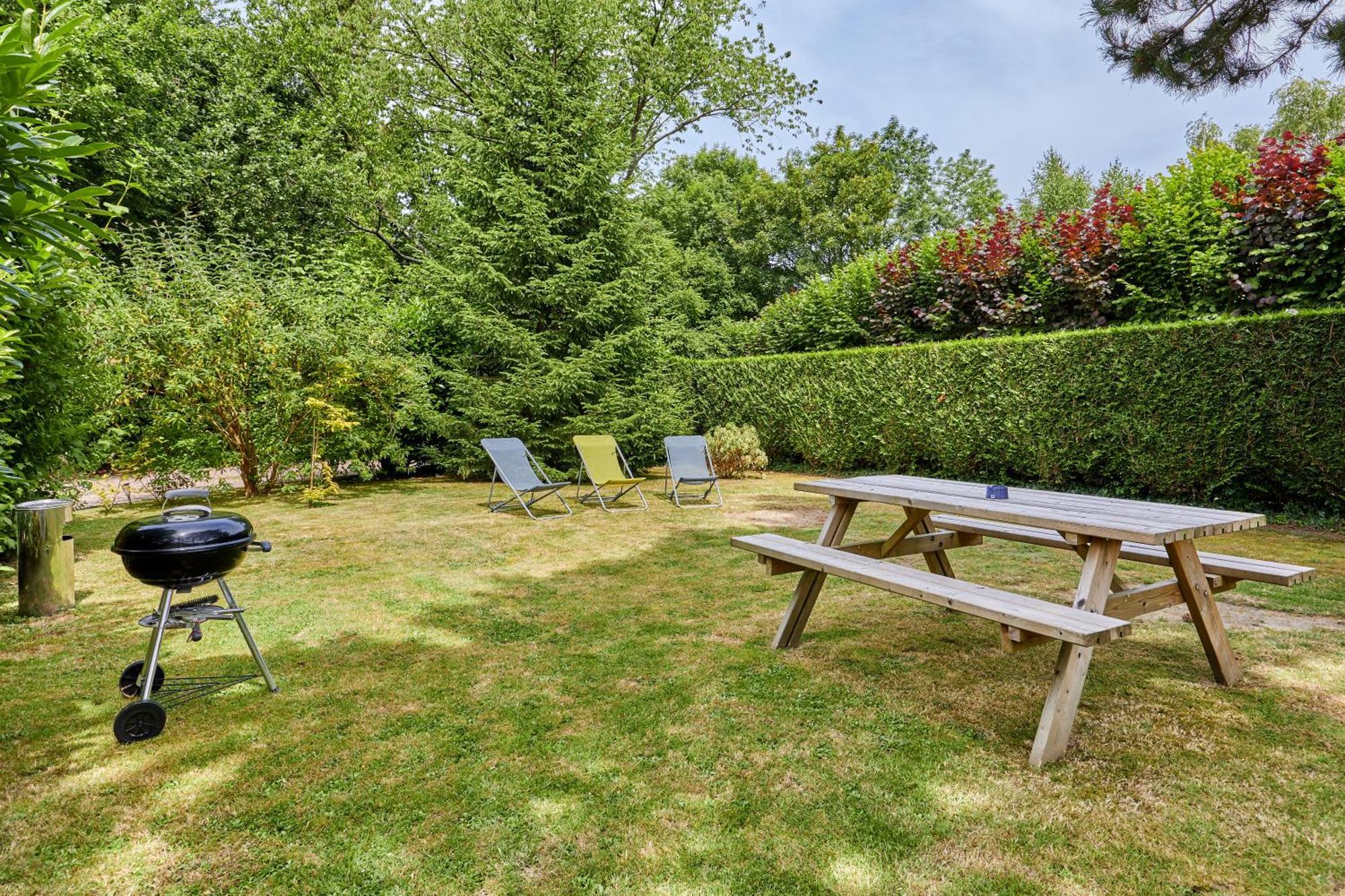 Ferienwohnung Domaine Du Gros Chene - Terrasses Avec Jacuzzis Privatifs Ablon Exterior foto