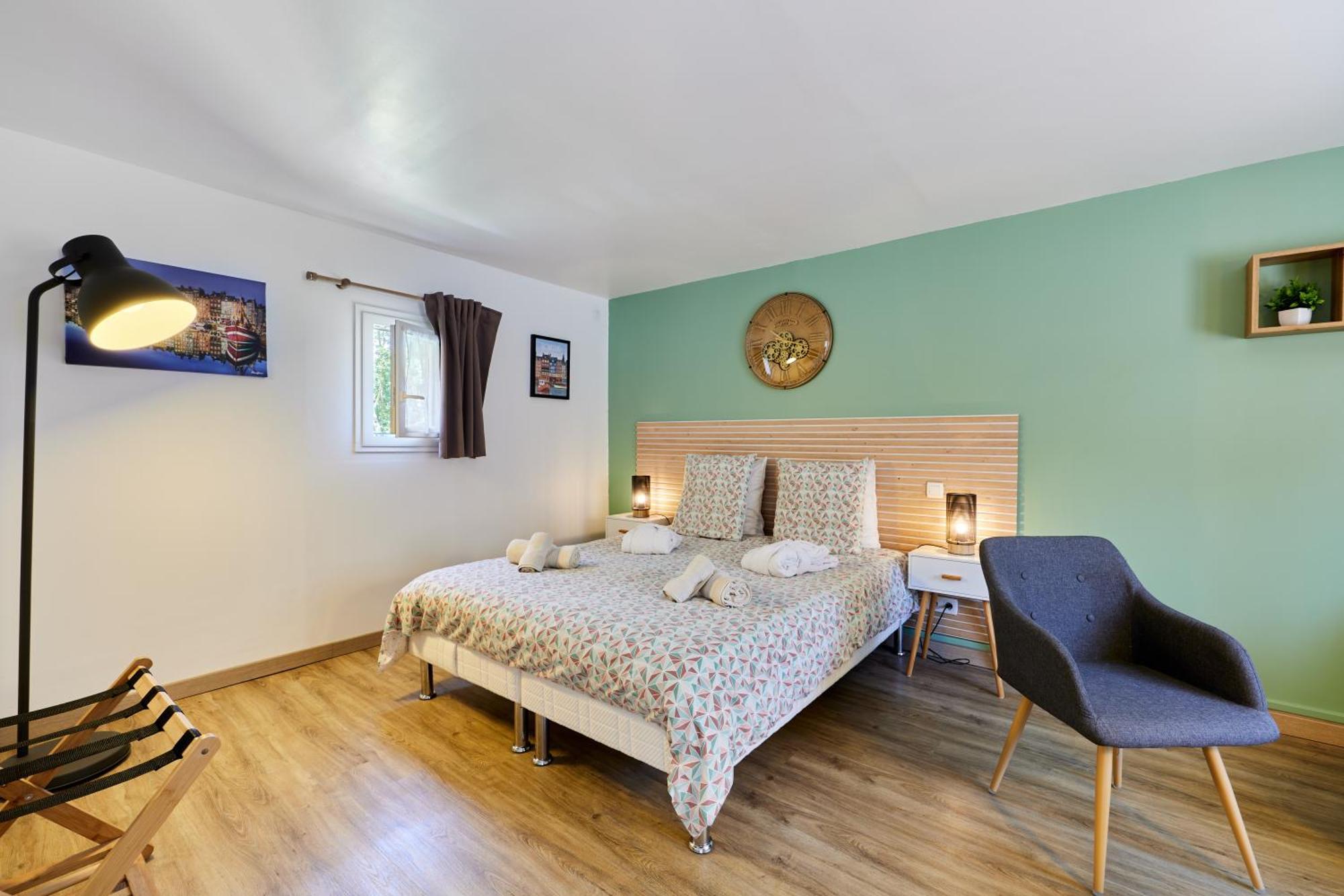 Ferienwohnung Domaine Du Gros Chene - Terrasses Avec Jacuzzis Privatifs Ablon Exterior foto