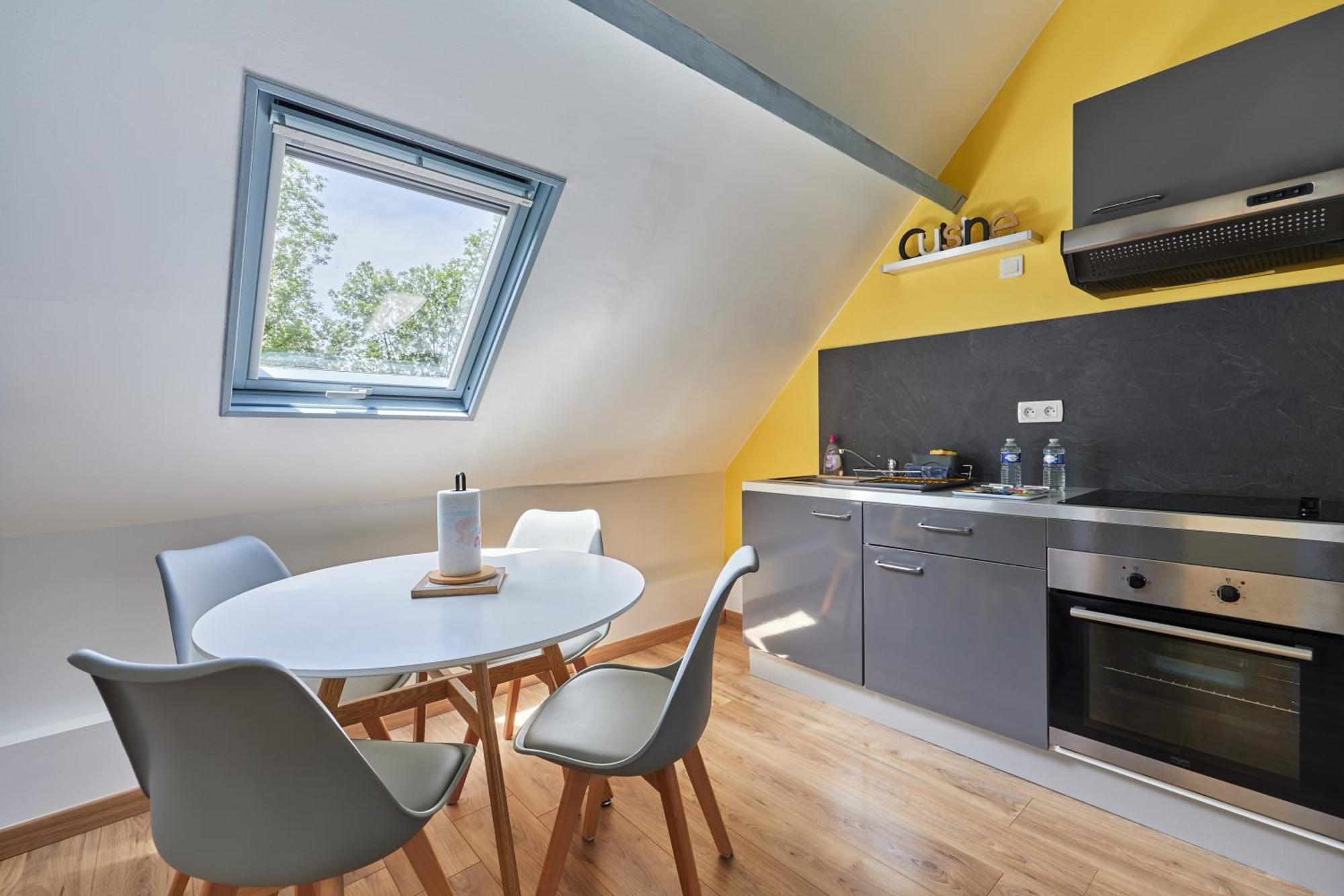 Ferienwohnung Domaine Du Gros Chene - Terrasses Avec Jacuzzis Privatifs Ablon Exterior foto