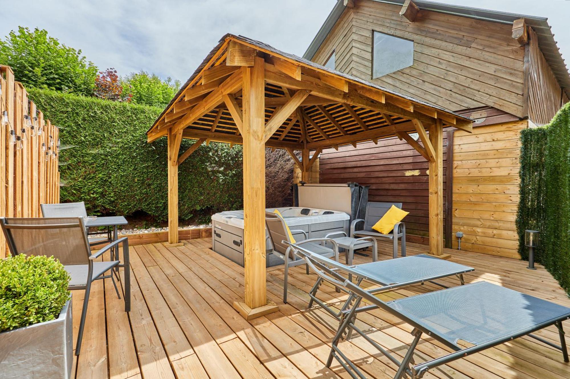 Ferienwohnung Domaine Du Gros Chene - Terrasses Avec Jacuzzis Privatifs Ablon Exterior foto